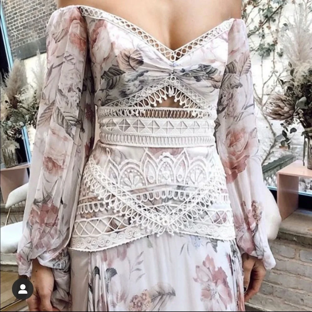 Rue De Seine Nahla Wedding Dress - Picture 2 of 16